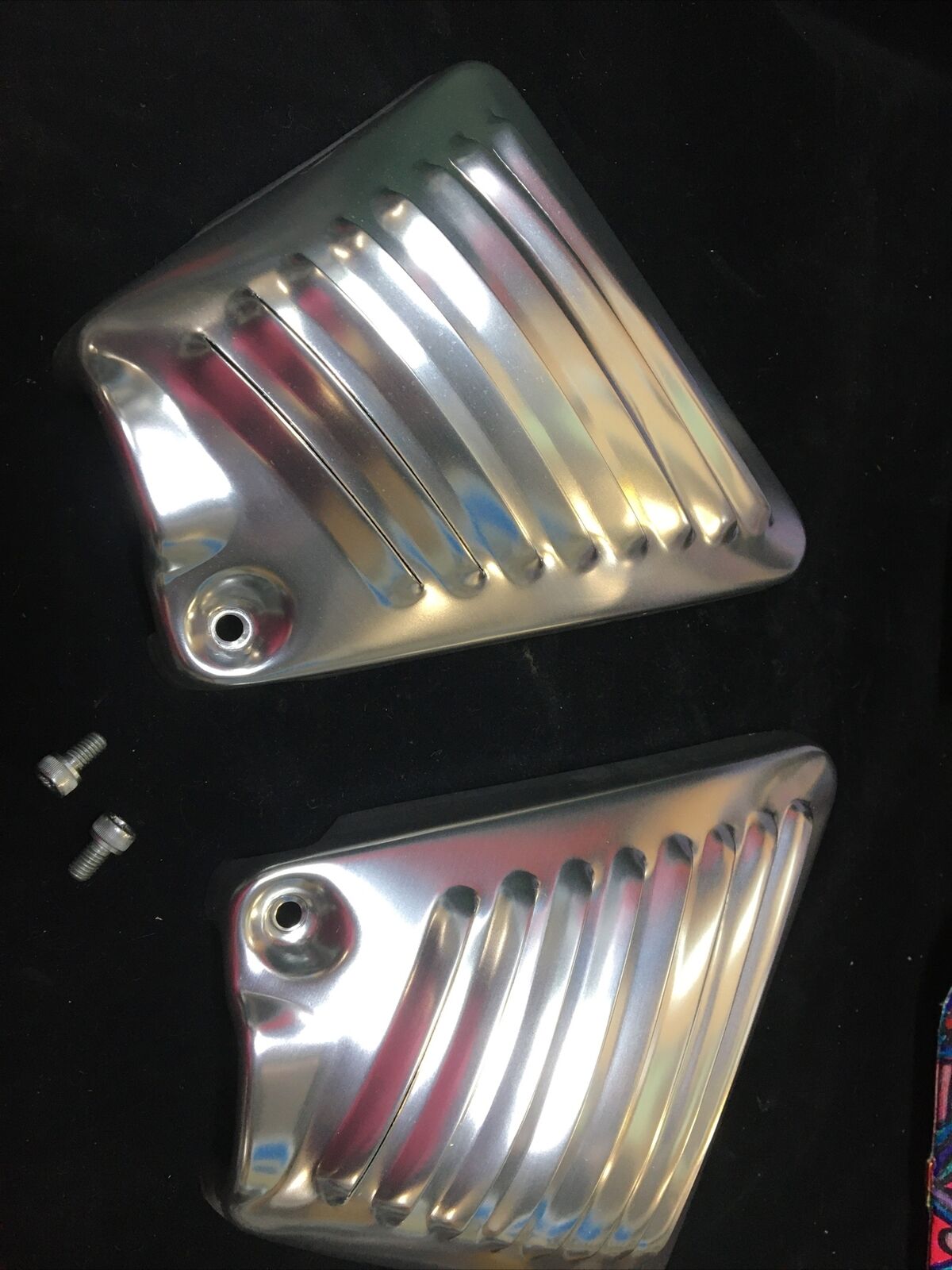 Harley Davidson Vrod Louvered Side Covers Rh Lh 01 01 Knobtown Cycle