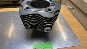 Harley Davidson oem M8 Cylinder Front #16800095