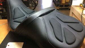 Saddleman Harley Touring Low Profile Explorer G-Tech Seat with Backrest #0801-0794 | Black Full Set | Used | Seats & Seat Parts | United States