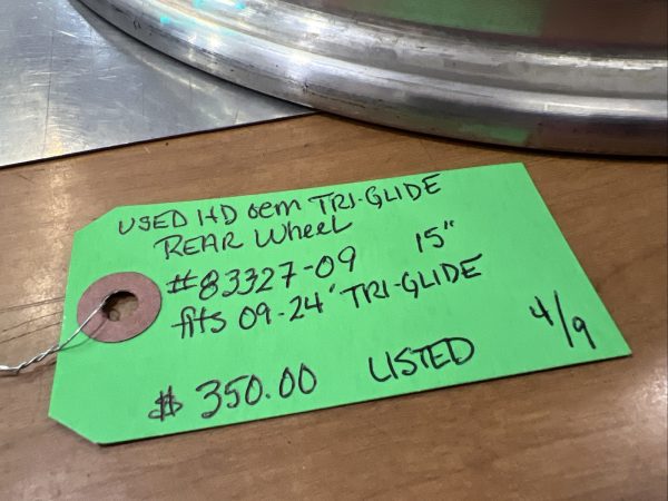 Harley Davidson oem TRI-Glide Rear Wheel #83327-09 - Image 3