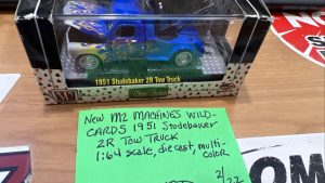 M2 Machines Wild-Cards 1951 Studebaker 2R Tow Truck