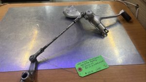 Harley Davidson oem Forward Control Gear Shifter Assembly #34572-04