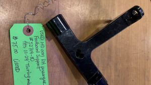 Harley Davidson oem RH Passenger Footboard Support #52719-10