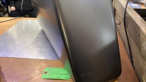 Harley Davidson oem LH Saddlebag Bottom #90200414