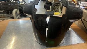 Harley Davidson oem Black Headlamp Nacelle LH/RH #67682-03B/67674-03B