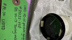 Harley Davidson oem Oil Pressure Gauge #75032-99B